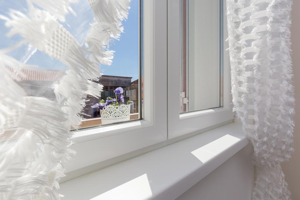 Central Boutique Apartments With Balconies, In Walking Distance To The Sea Zára Kültér fotó