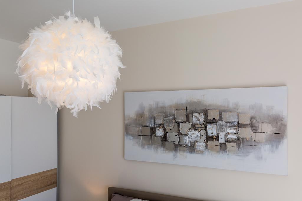 Central Boutique Apartments With Balconies, In Walking Distance To The Sea Zára Kültér fotó